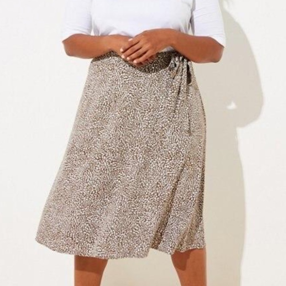 NWT LOFT Plus Leopard Tie Waist Skirt. Size 20